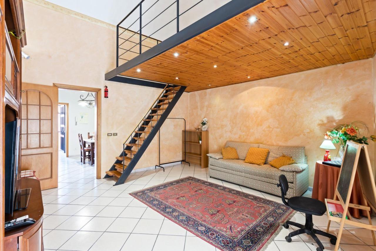 Castello Ursino Balcony Apartment Catânia Exterior foto